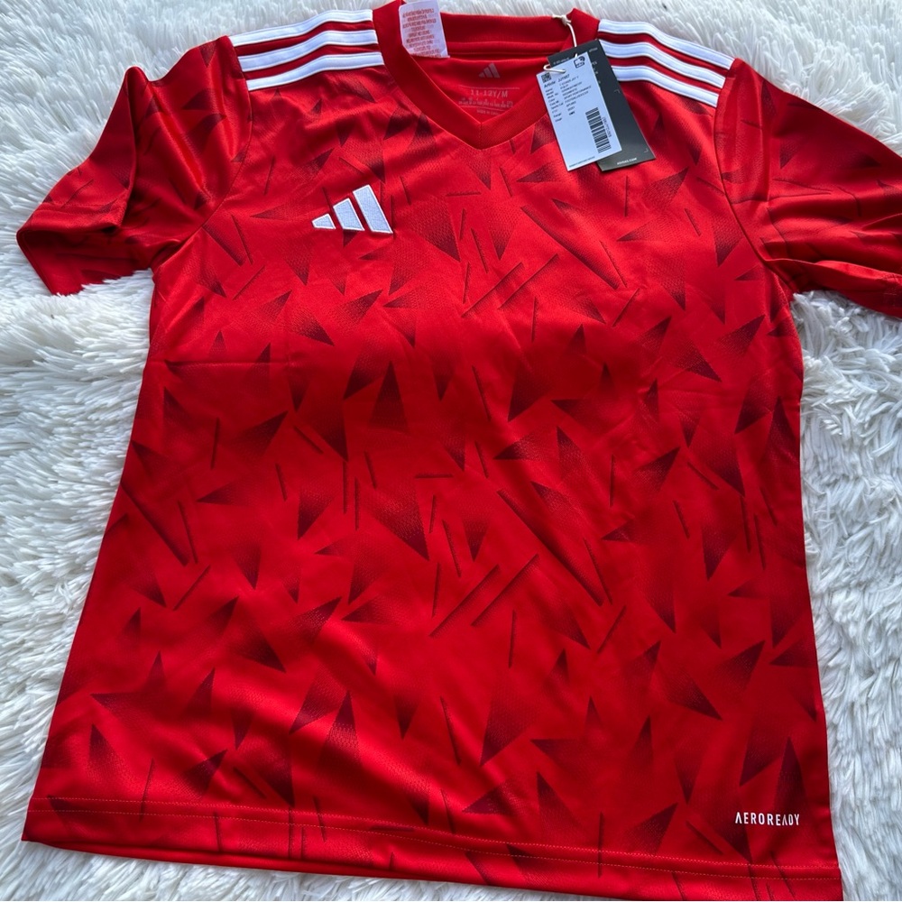 New Adidas Kids Red Sports Shirt size 11-12Y